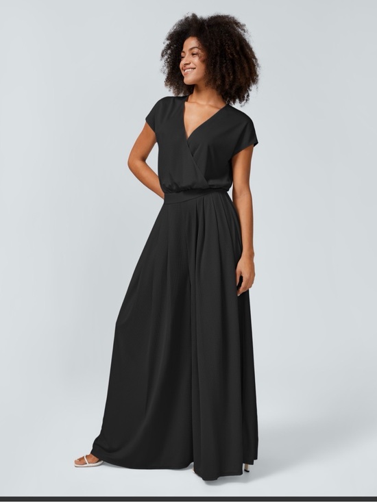 HALARA Pants - HALARA Black Short-Sleeve Jumpsuit with Wide Leg